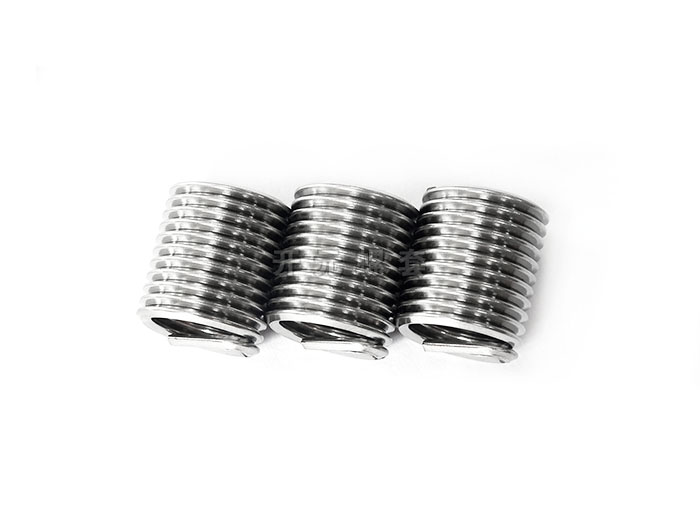 鋼絲螺套比傳統(tǒng)修復(fù)螺紋孔的方法好太多