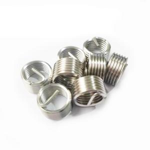 螺紋的螺距及牙型角偏差對(duì)螺紋承載能力的影響